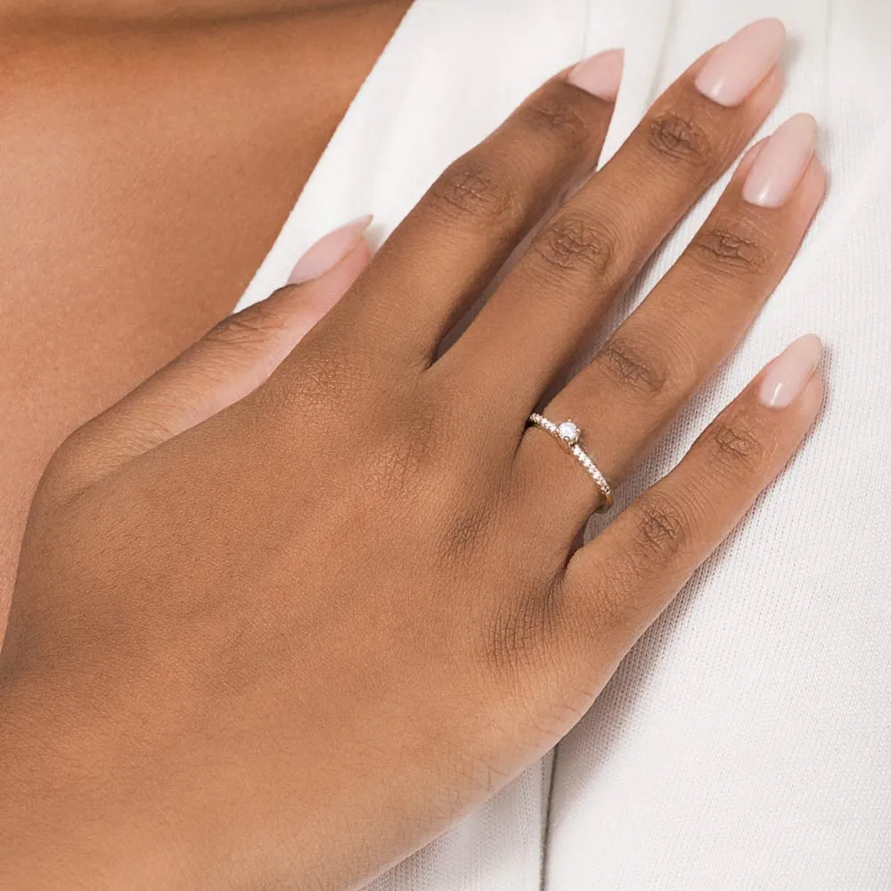 ANEL SOLITÁRIO BANHADO A OURO 18K COM ZIRCÔNIAS 513568 - Imagem 2